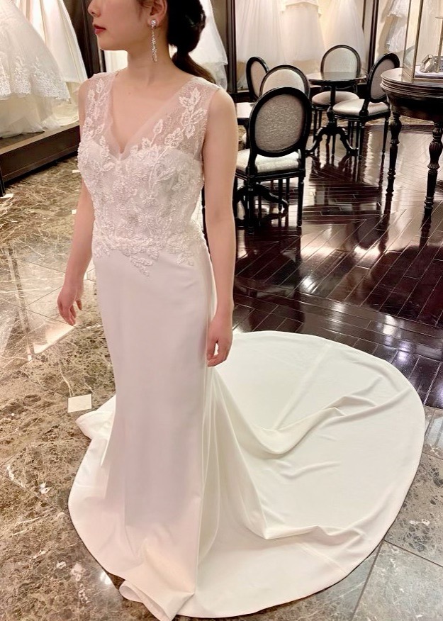 JUNO wedding dress bride bridal color Antonio Riva VERA WANG TREAT ジュノ　ドレス　ウエディング　ウェディング　カラードレス　アントニオ　リーヴァ　ヴェラ　アントニオ　リーヴァ　Isabelle Armstrong イザベル　アームストロング