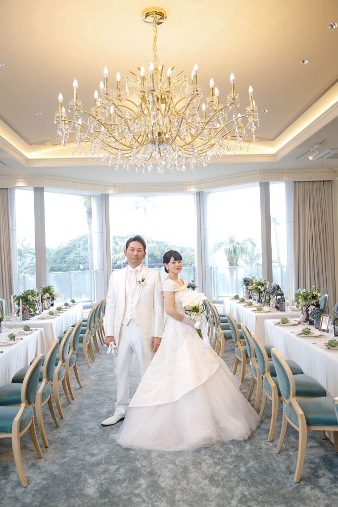 Juno The Grand House 鹿児島店で叶えるsurprise Present Wedding ウェディングレポート The Grand House 鹿児島店 Juno ジュノ ウェディングドレスレンタル