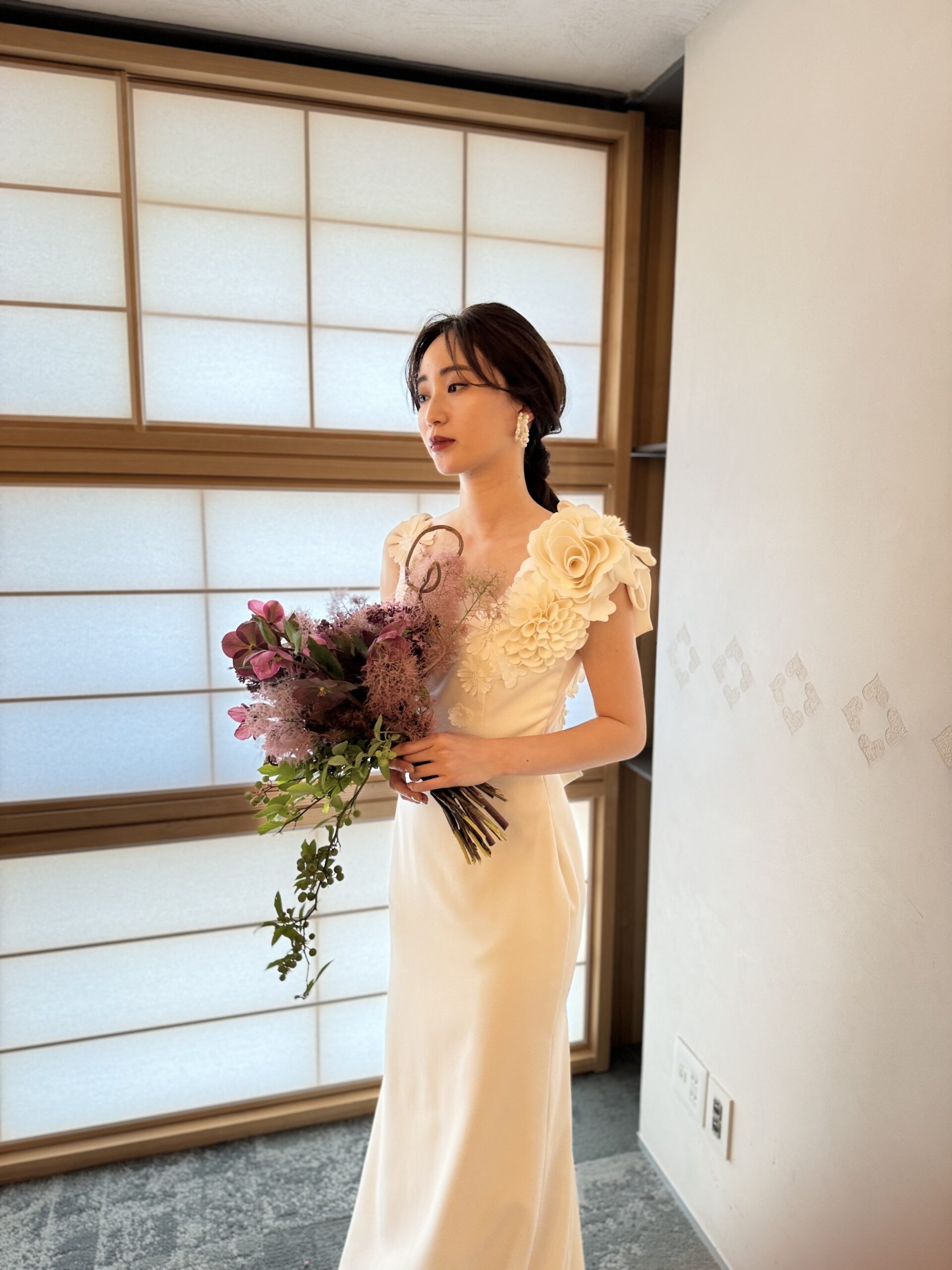 Viktor & Rolf mariage　ヴィクターアンドロルフ マリアージュ Wedding dress ウェディングドレス　スレンダー　フラワーモチーフ　JUNO　ジュノ